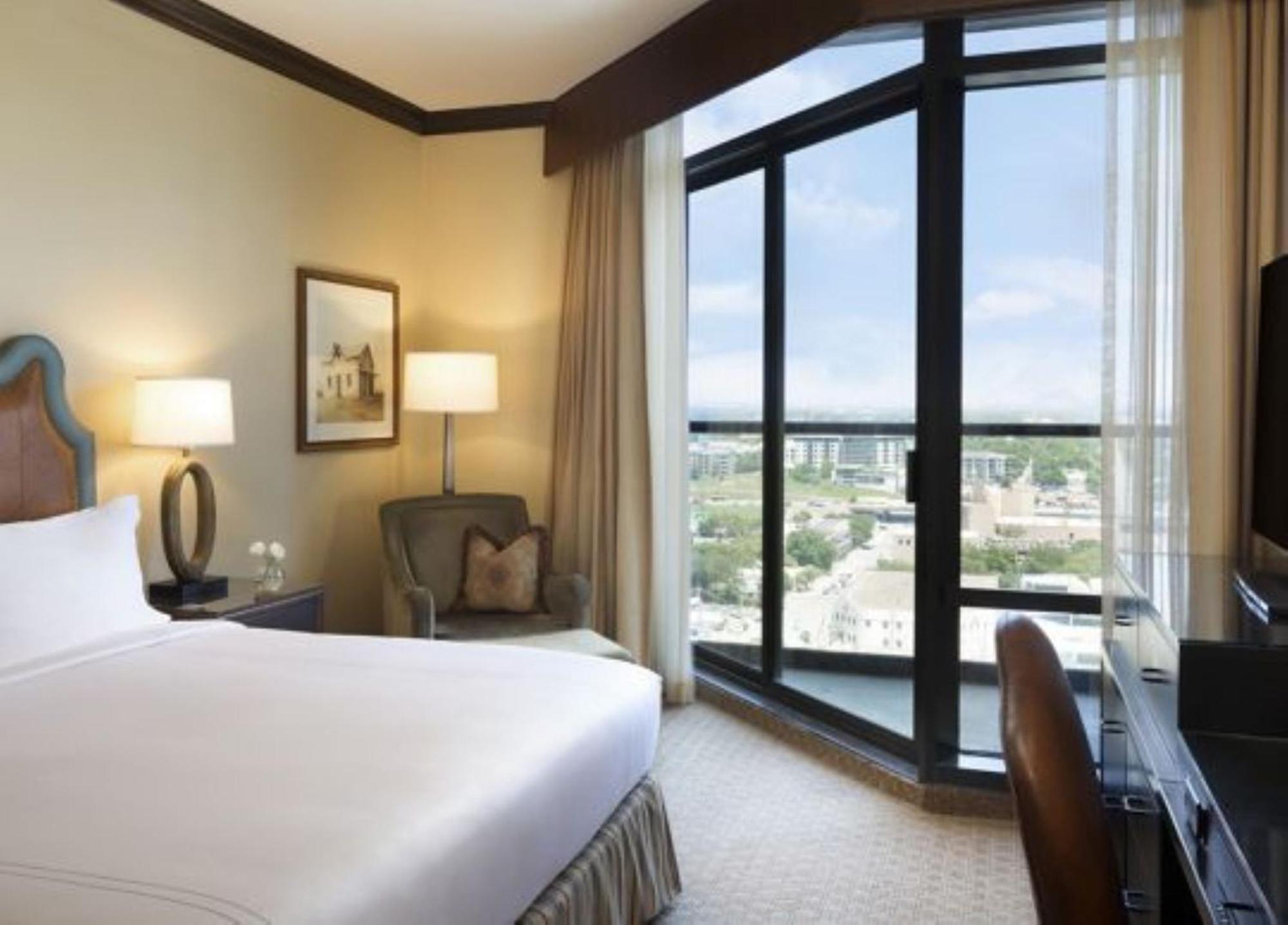 Omni Austin Hotel Downtown Екстер'єр фото